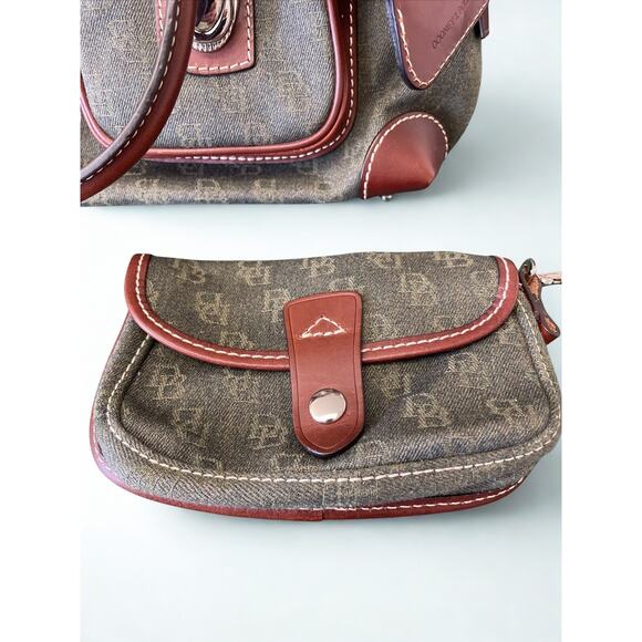 Dooney & Bourke HP65C Double Pocket Tote Hunter NWT Serial K6253580 - Picture 3 of 14